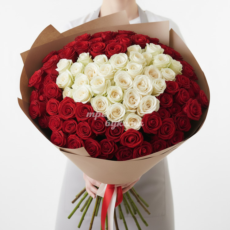 101 роза сердце 70 см.