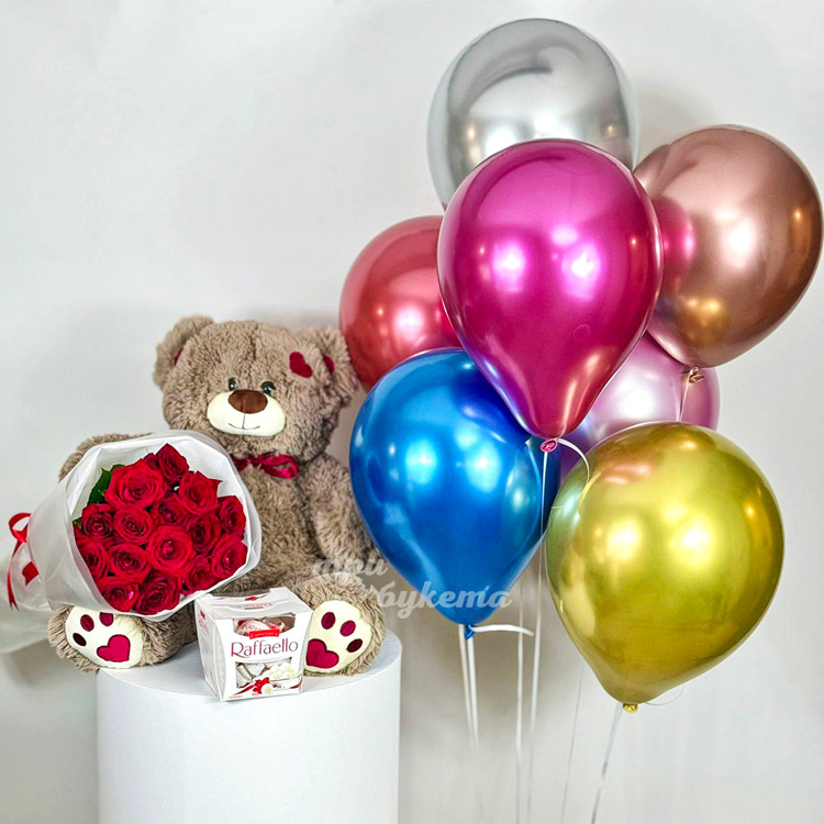 Набор из мягкой игрушки, шариков, конфет и 15 красных роз